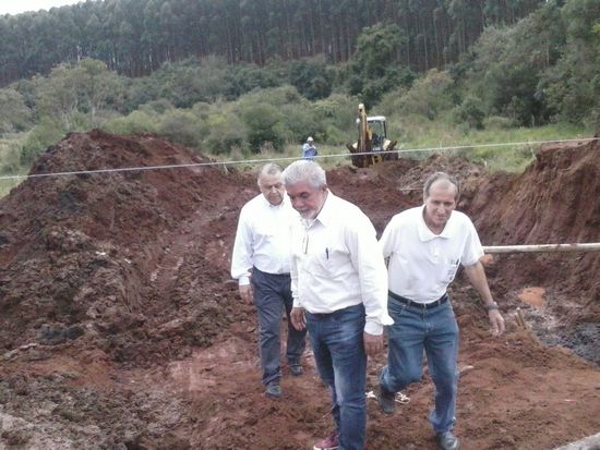 Vereadores visitam obra da ponte Avaré/Itatinga