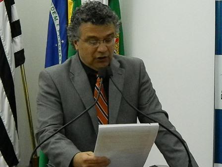 Denílson Ziroldo denuncia suposto direcionamento em licitação da Prefeitura de Avaré