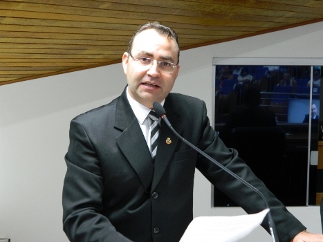 Vereador quer participação de comissão em sindicância