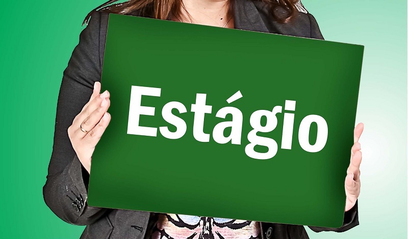 Câmara convoca estagiário em Direito