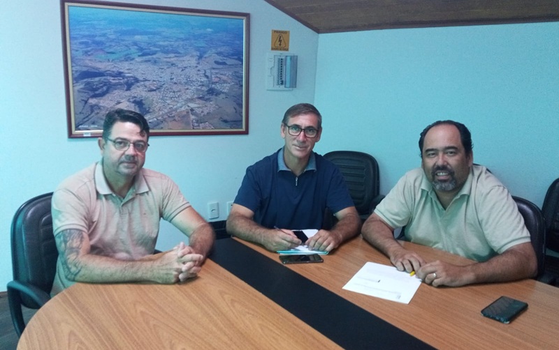 Comissão Processante analisa defesa apresentada pela presidência